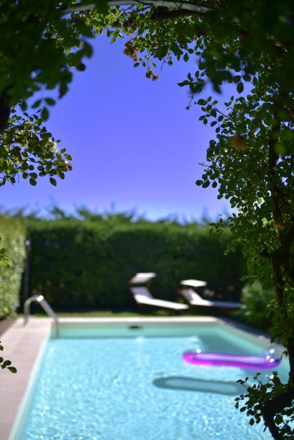 Il Casale Bed & Breakfast San Giovanni In Marignano Dış mekan fotoğraf
